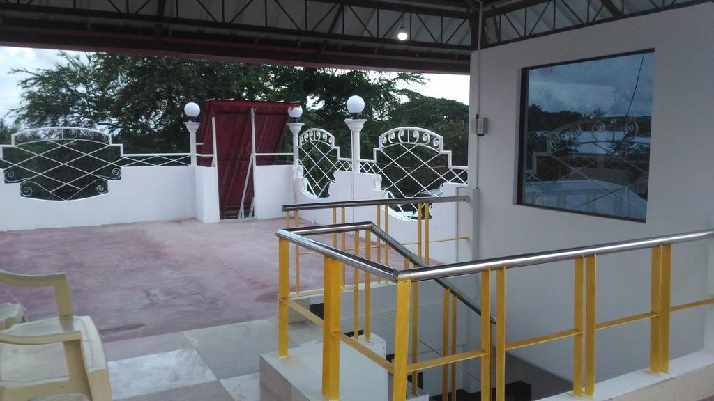 Sealor Pension House Puerto Princesa Екстериор снимка
